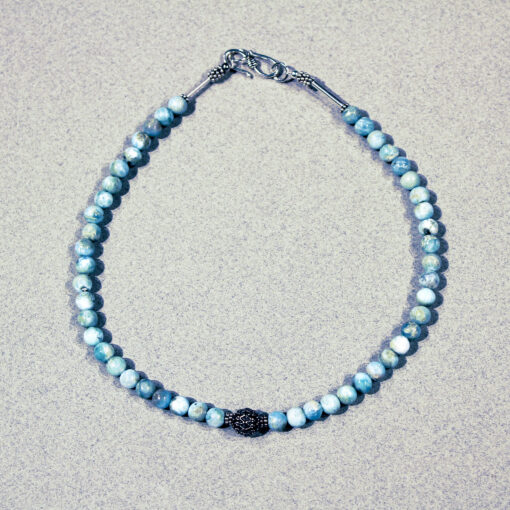 Pendentif et petit collier