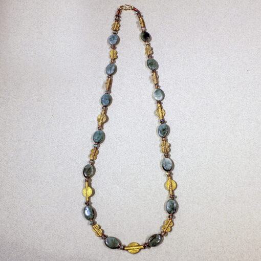 Tour de cou et petit collier