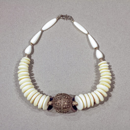 Tour de cou et petit collier